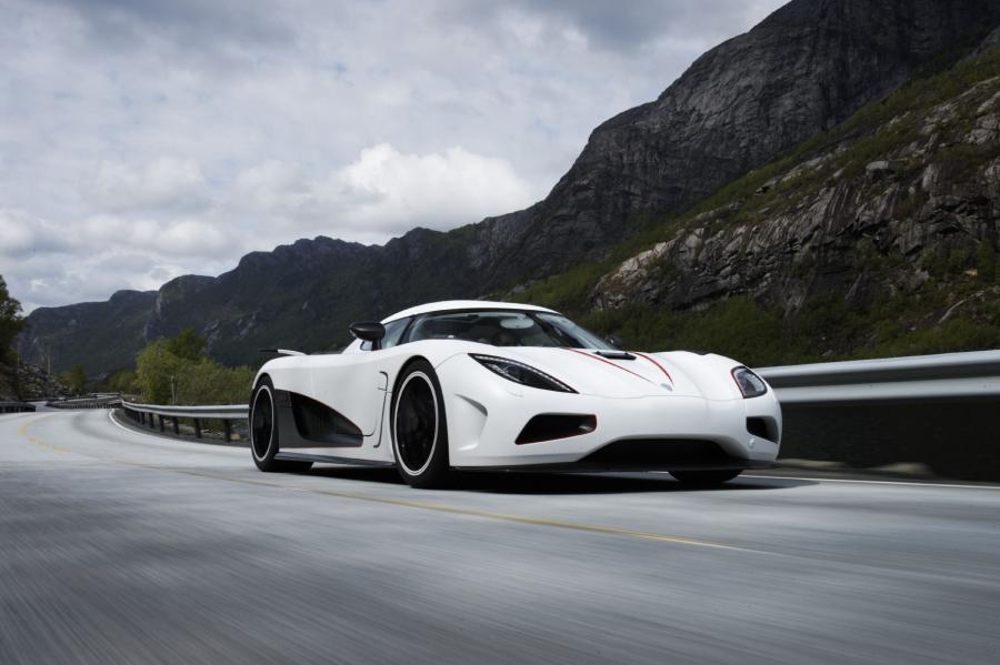  Koenigsegg Agera R (7083) 2011 года  (WW) (фото 26 из 27)